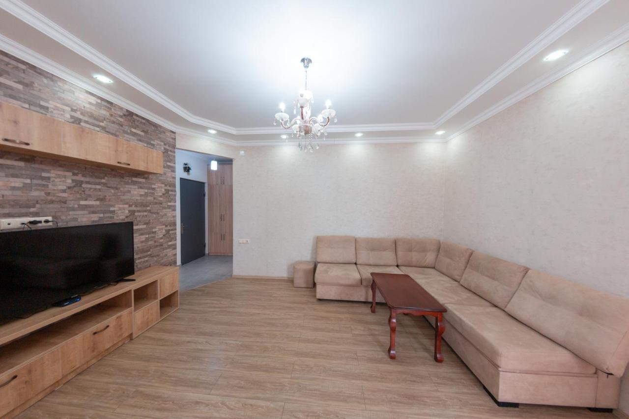 5 Apartment In One Boulding - Near Stadium Батумі Екстер'єр фото